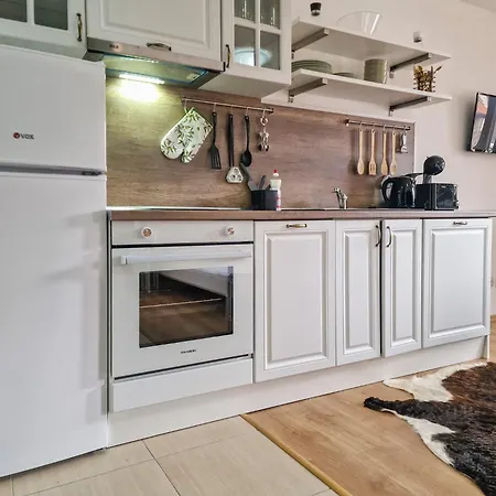Apartman Quiet Getaway - Cozy In Panorama By Flat Mаnager *